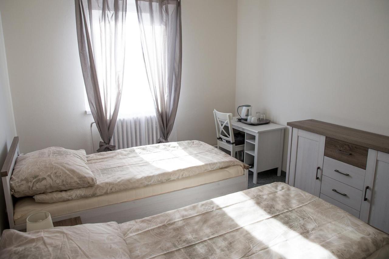 Penzion 68 Hotel Kladno Kültér fotó
